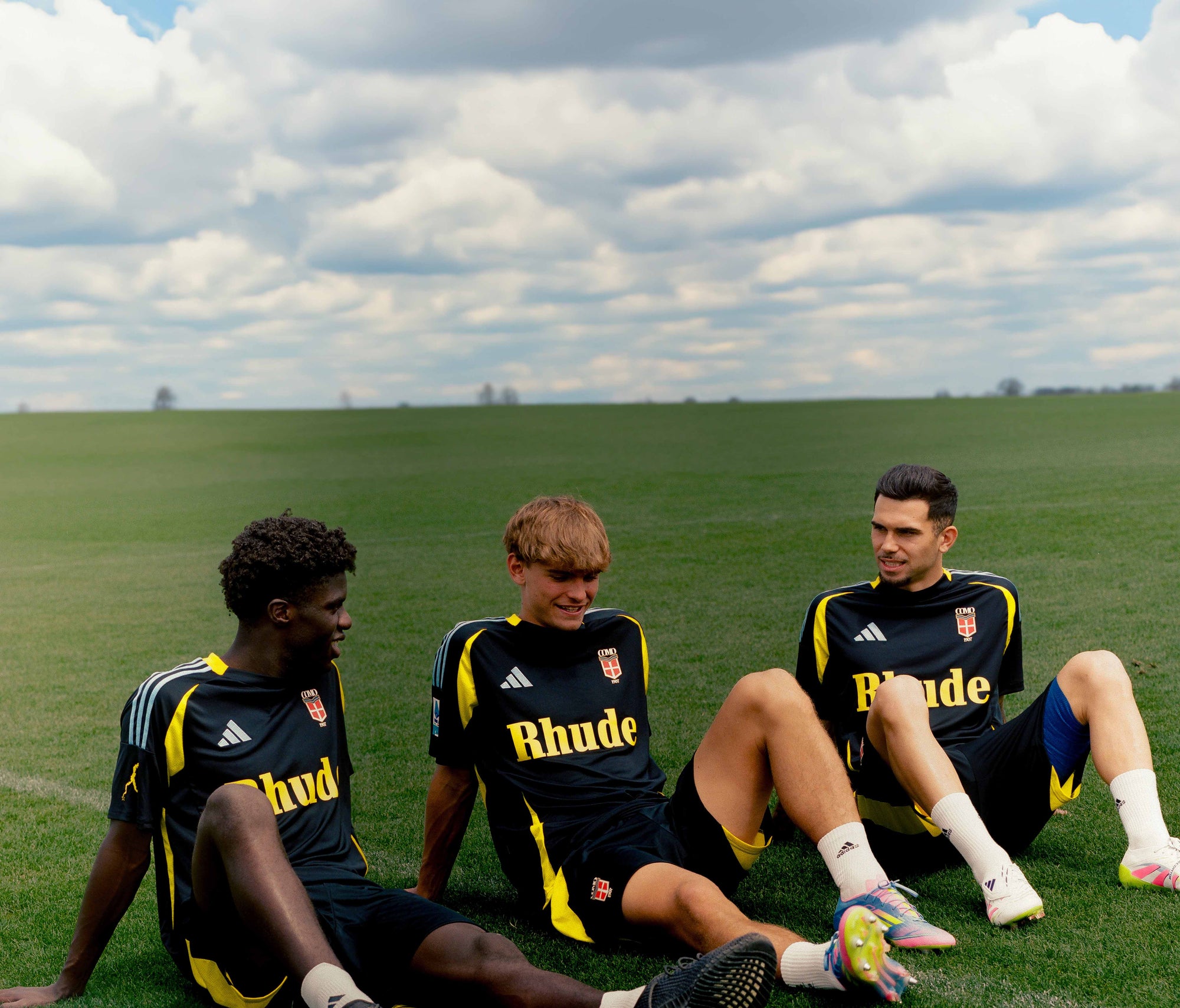 “LAgo Show” Jersey In Collaboration With Rhude