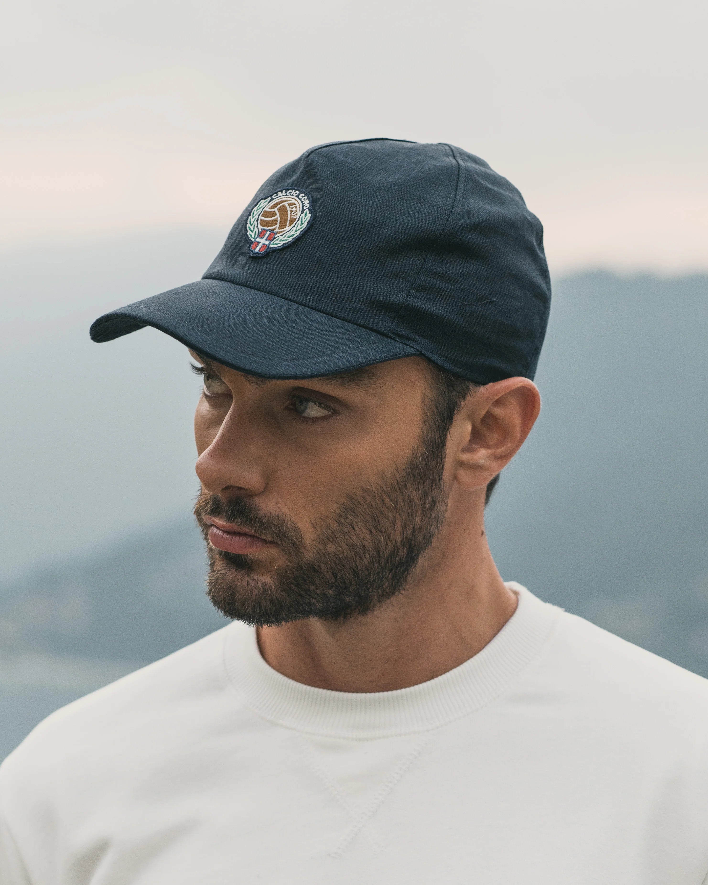 Tailored Linen Cap (Navy Blue)