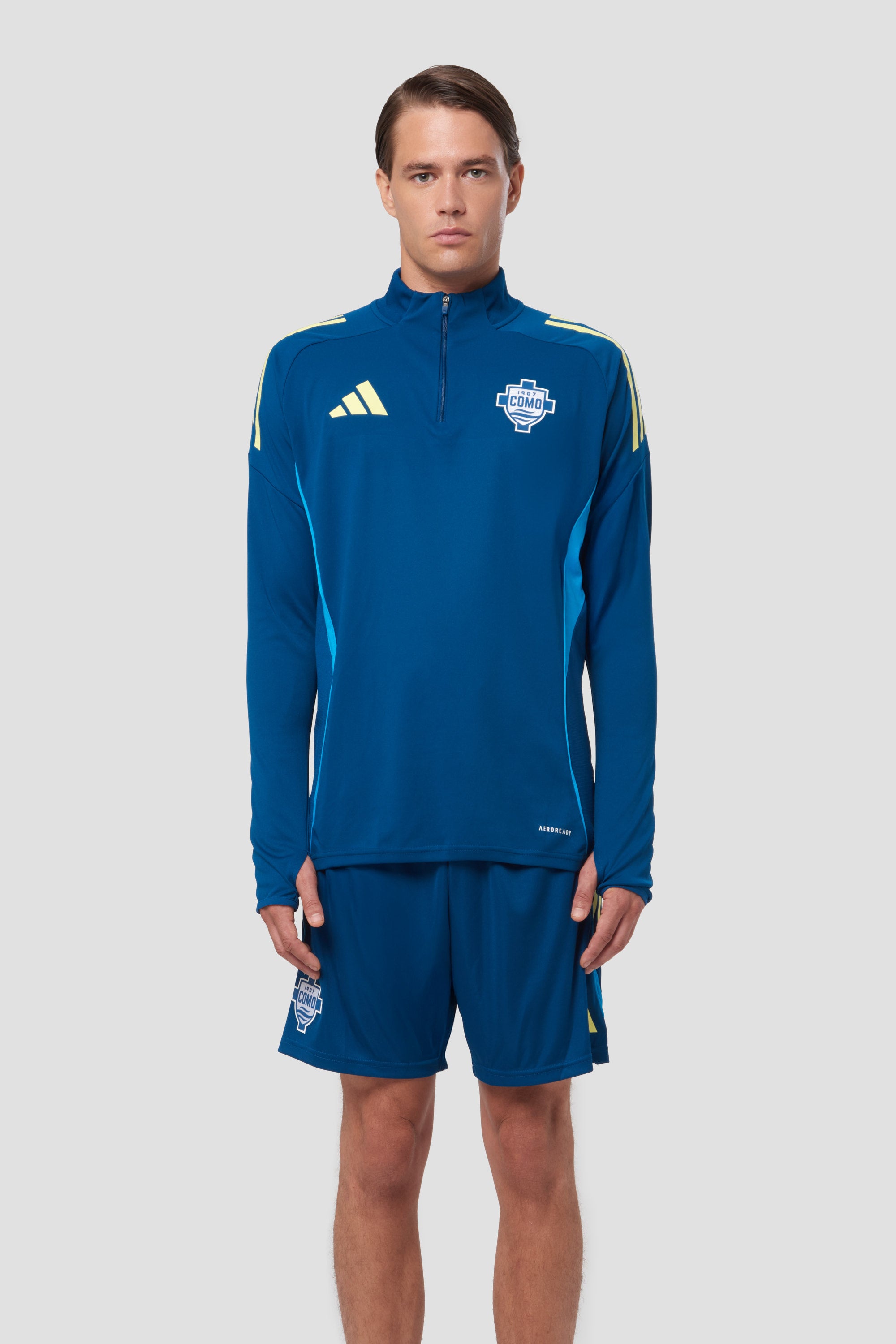 Como 1907 Training Track Top 2025/26
