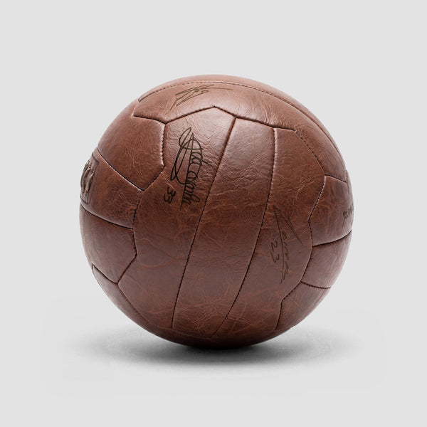 Como 1907 Vintage Ball Engraved Signature 