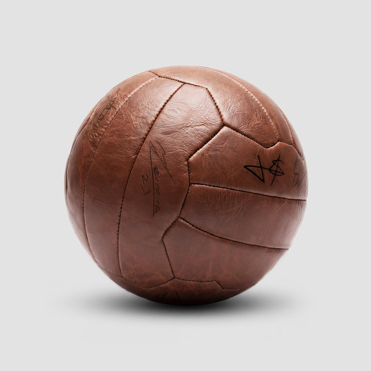 Como 1907 Vintage Ball Engraved Signature 