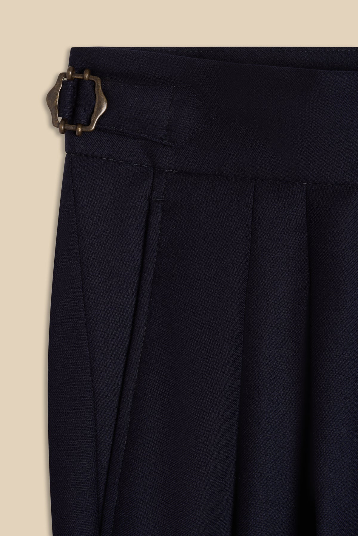 Pantalone Sartoriale con Doppie Pince