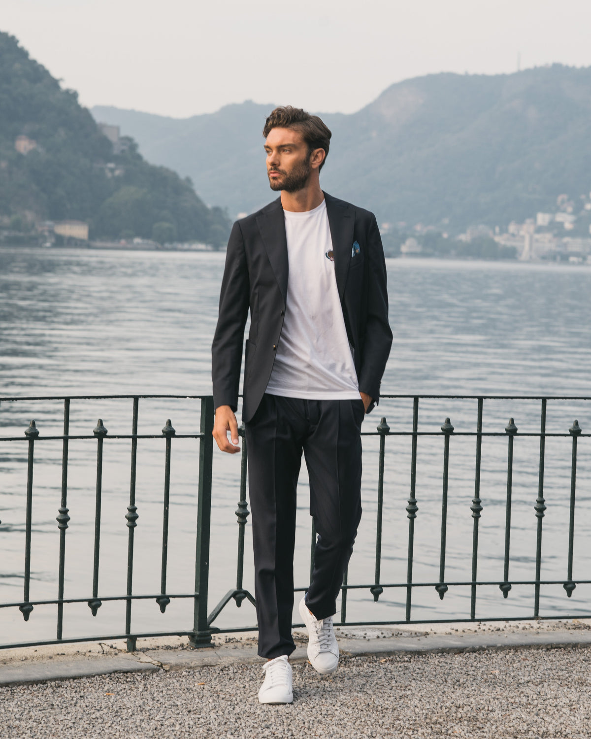 Pantalone Sartoriale con Doppie Pince