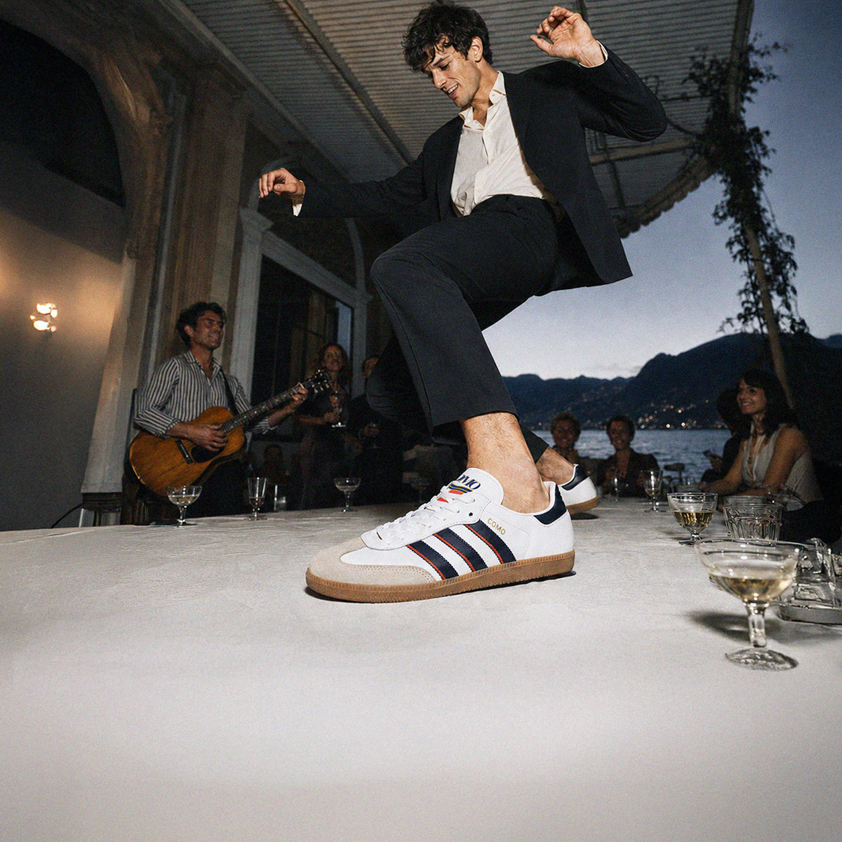 Como Adidas Samba